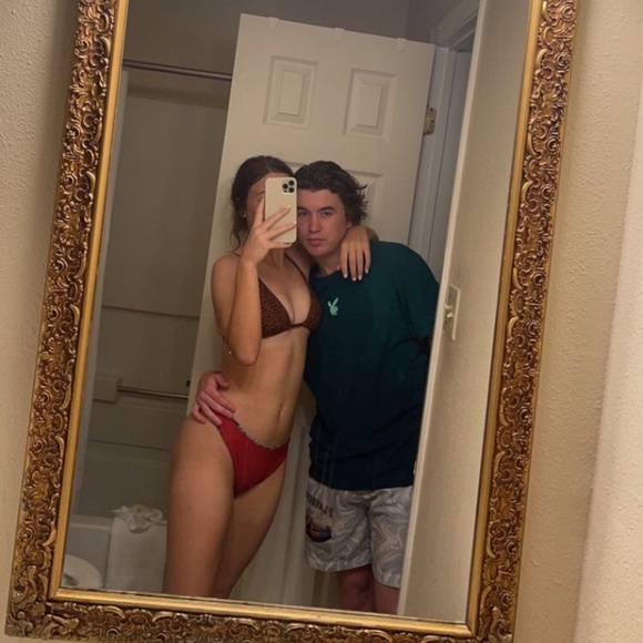 Meet your Posher, Colin - Picture 1 of 1